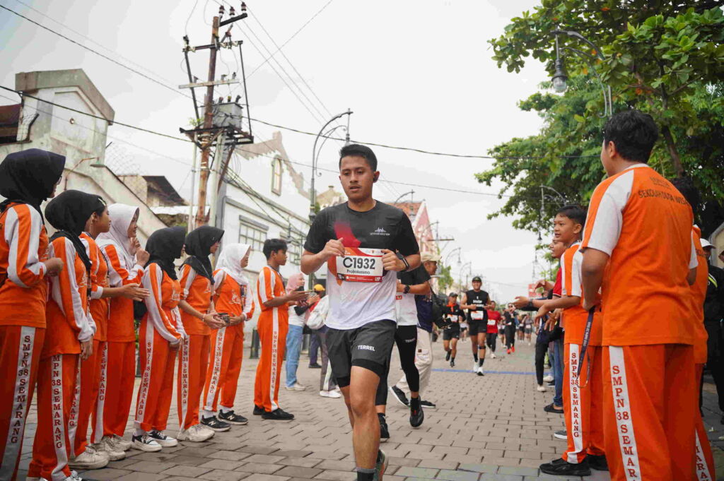 Event photography Semarang - Senarang 10k by corakcreative